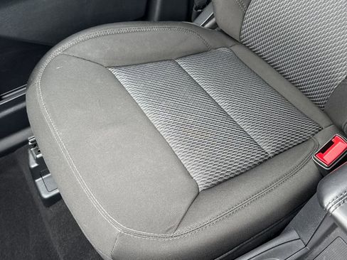 Certified 2023 Ford Explorer XLT image 25