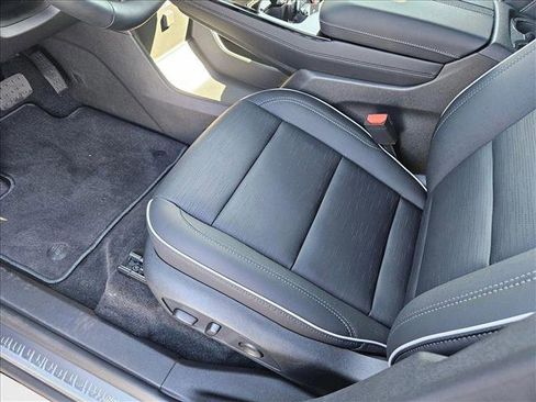 New 2025 Buick Enclave Sport Touring w/ Power Package image 4