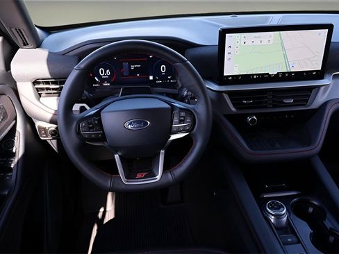 Used 2025 Ford Explorer ST w/ Sun And Sound Package image 12