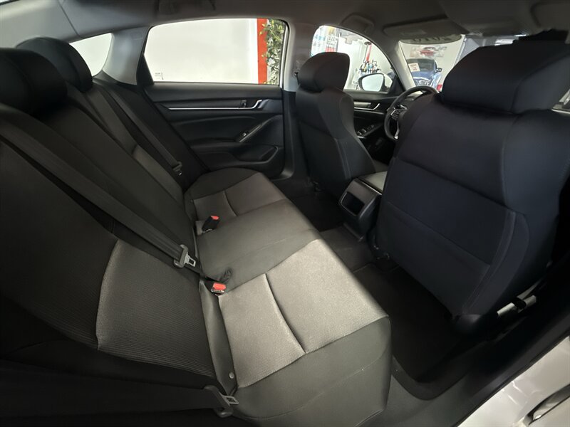 Used 2018 Honda Accord LX image 25