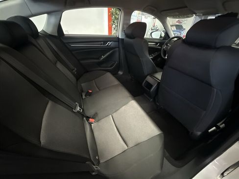 Used 2018 Honda Accord LX image 25