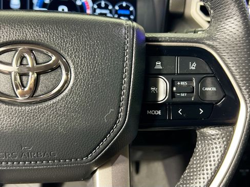 Used 2024 Toyota Sequoia Limited image 19