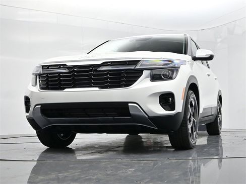 New 2026 Kia Seltos EX image 35