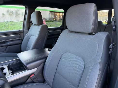 Used 2022 RAM 1500 Big Horn image 25