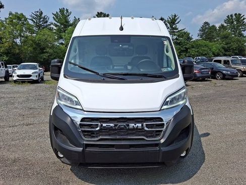Used 2026 RAM ProMaster 3500 w/ Quick Order Package 22G SLT FWD image 2