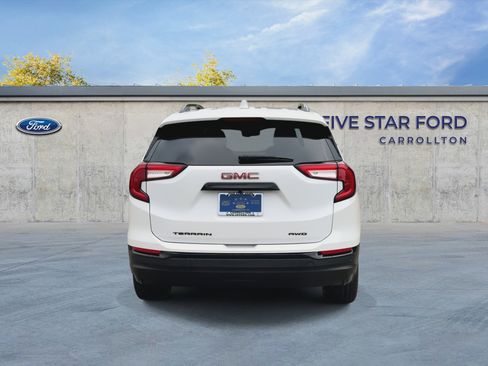 Used 2024 GMC Terrain SLE w/ Driver Convenience Package AWD/4WD image 7