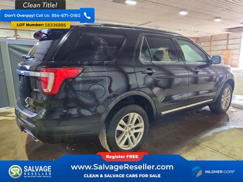 Used 2018 Ford Explorer XLT w/ Equipment Group 202A AWD/4WD image 4