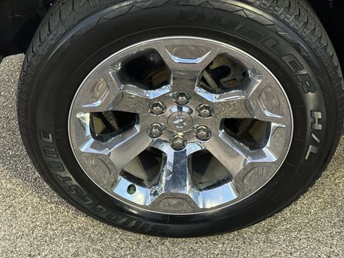 Used 2019 RAM 1500 Big Horn AWD/4WD image 10