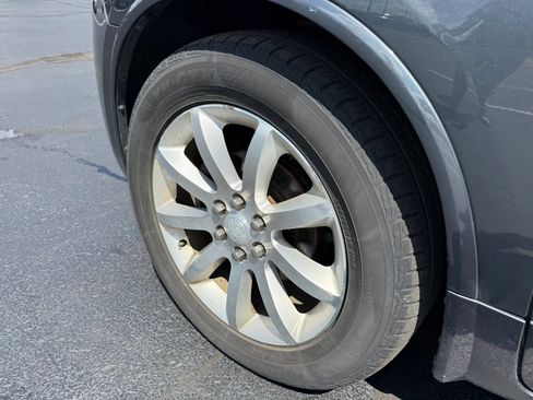 Used 2014 Buick Enclave Premium AWD/4WD image 40