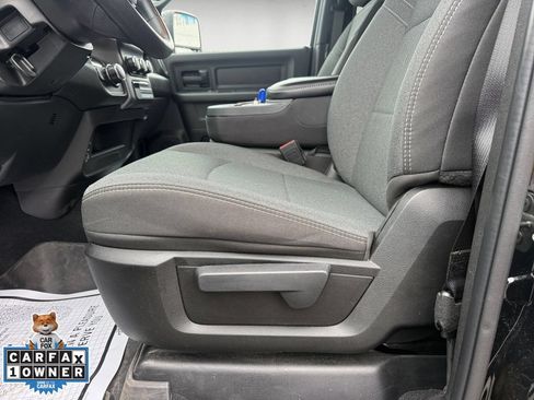 Used 2024 RAM 2500 Tradesman w/ Chrome Appearance Group AWD/4WD image 18
