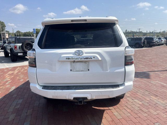 Used 2018 Toyota 4Runner SR5 Premium AWD/4WD image 13