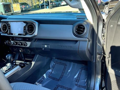 Certified 2023 Toyota Tacoma SR5 image 18