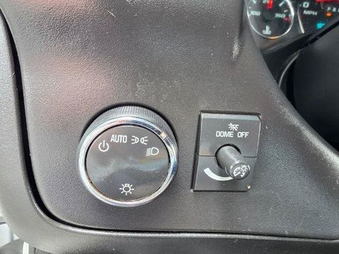 Used 2018 GMC Savana 2500 RWD image 12