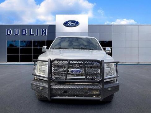 Used 2015 Ford F150 Platinum w/ Equipment Group 701A Luxury AWD/4WD image 2