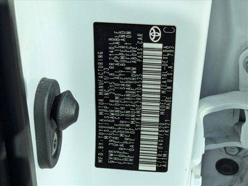 Used 2024 Toyota Corolla LE image 19