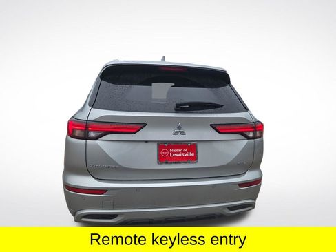 Used 2024 Mitsubishi Outlander SEL FWD image 5