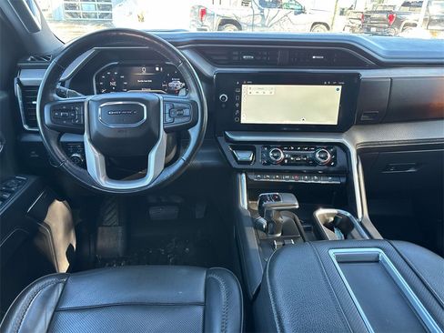 Used 2022 GMC Sierra 1500 Denali image 8