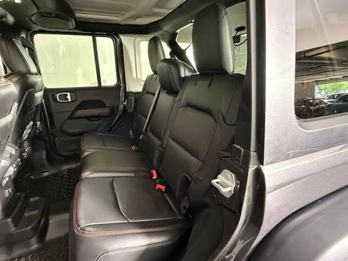 Used 2020 Jeep Wrangler Unlimited Rubicon AWD/4WD image 18