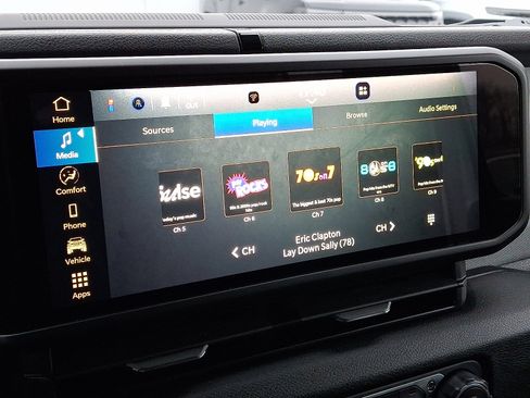 Certified 2025 Jeep Wrangler Willys image 18