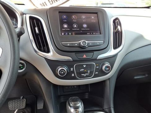 Used 2021 Chevrolet Equinox LS w/ LS Convenience Package FWD image 14