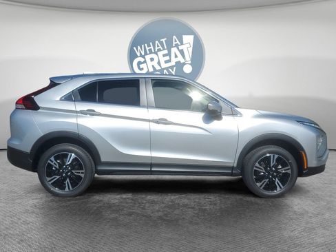 New 2026 Mitsubishi Eclipse Cross SE AWD/4WD image 2