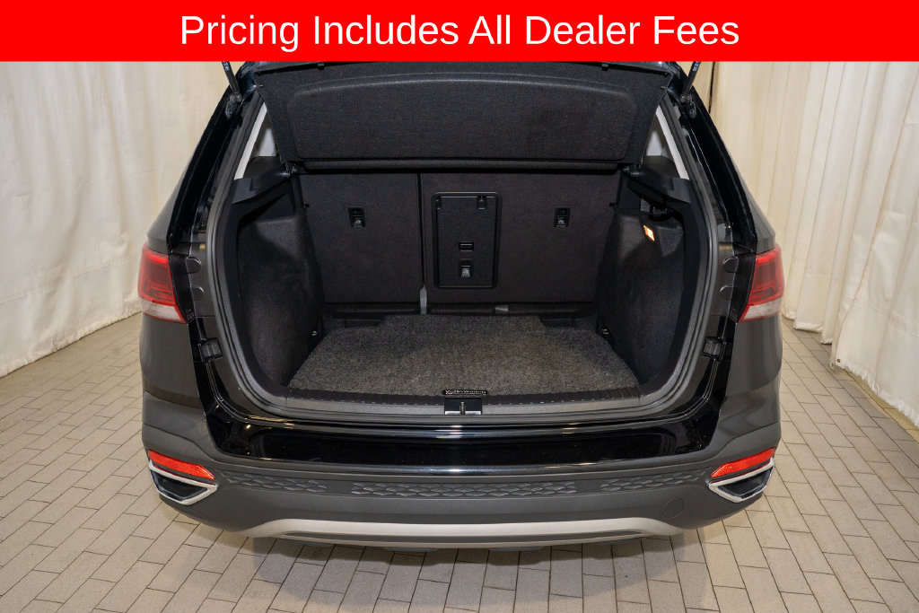 Used 2022 Volkswagen Taos SE w/ IQ.Drive SE Package FWD image 5