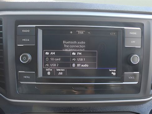 Used 2023 Volkswagen Atlas SE image 22