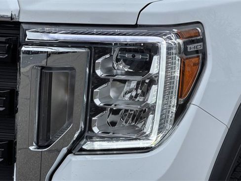 Used 2021 GMC Sierra 3500 4x4 Crew Cab w/ Gooseneck/5TH Wheel Package image 49