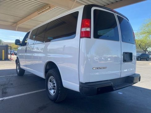 Used 2023 Chevrolet Express 3500 LS image 2