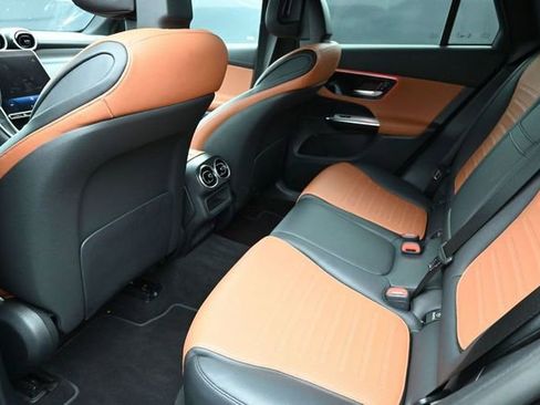 Used 2023 Mercedes-Benz GLC 300 image 14