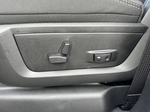 New 2026 RAM 3500 Big Horn image 23