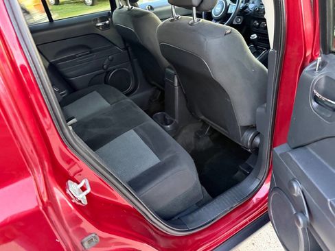 Used 2017 Jeep Patriot Sport image 21