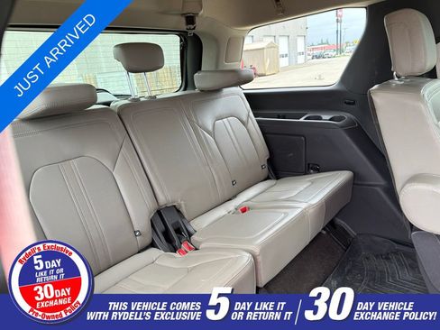 Used 2021 Ford Expedition Limited AWD/4WD image 14