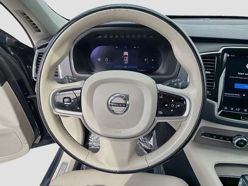 Used 2023 Volvo XC90 B6 Plus AWD/4WD image 40
