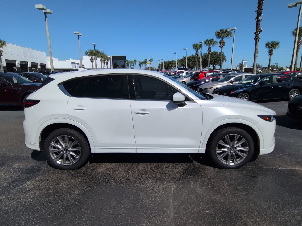 Used 2024 MAZDA CX-5 AWD 2.5 S w/ Premium Plus Pkg image 3