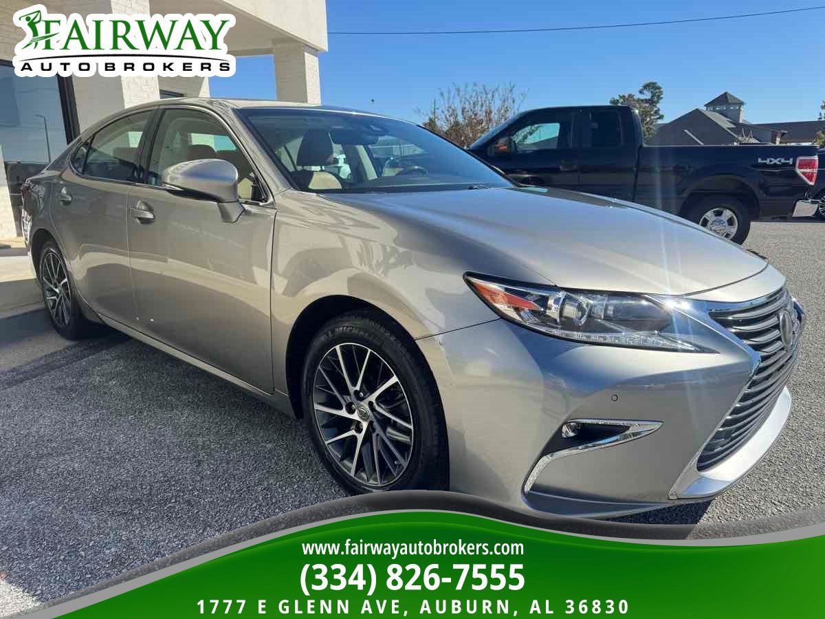 Used 2017 Lexus ES 350 FWD image 4