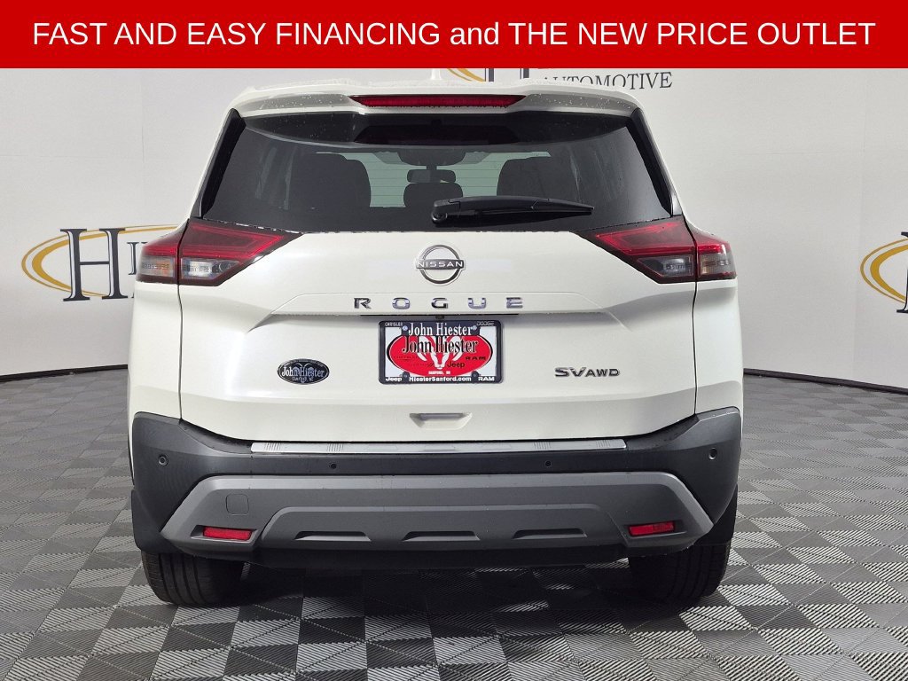 Used 2023 Nissan Rogue SV AWD/4WD image 6
