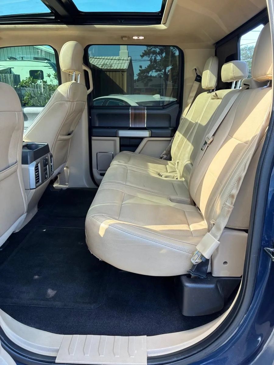 Used 2016 Ford F150 Lariat w/ Equipment Group 502A Luxury AWD/4WD image 22