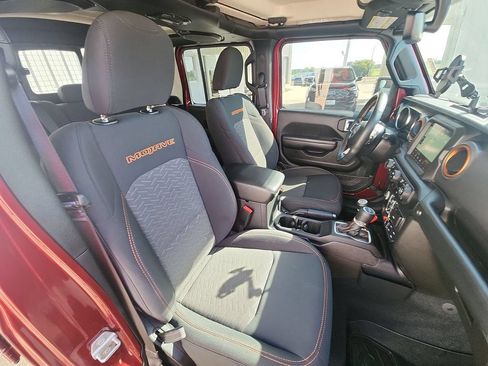 Used 2021 Jeep Gladiator Mojave AWD/4WD image 28