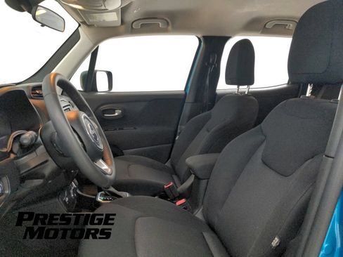 Used 2020 Jeep Renegade Sport w/ Sport Appearance Group AWD/4WD image 17