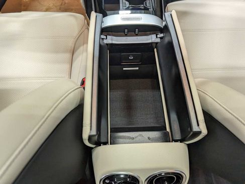 New 2026 Mercedes-Benz C 300 4MATIC Sedan image 19