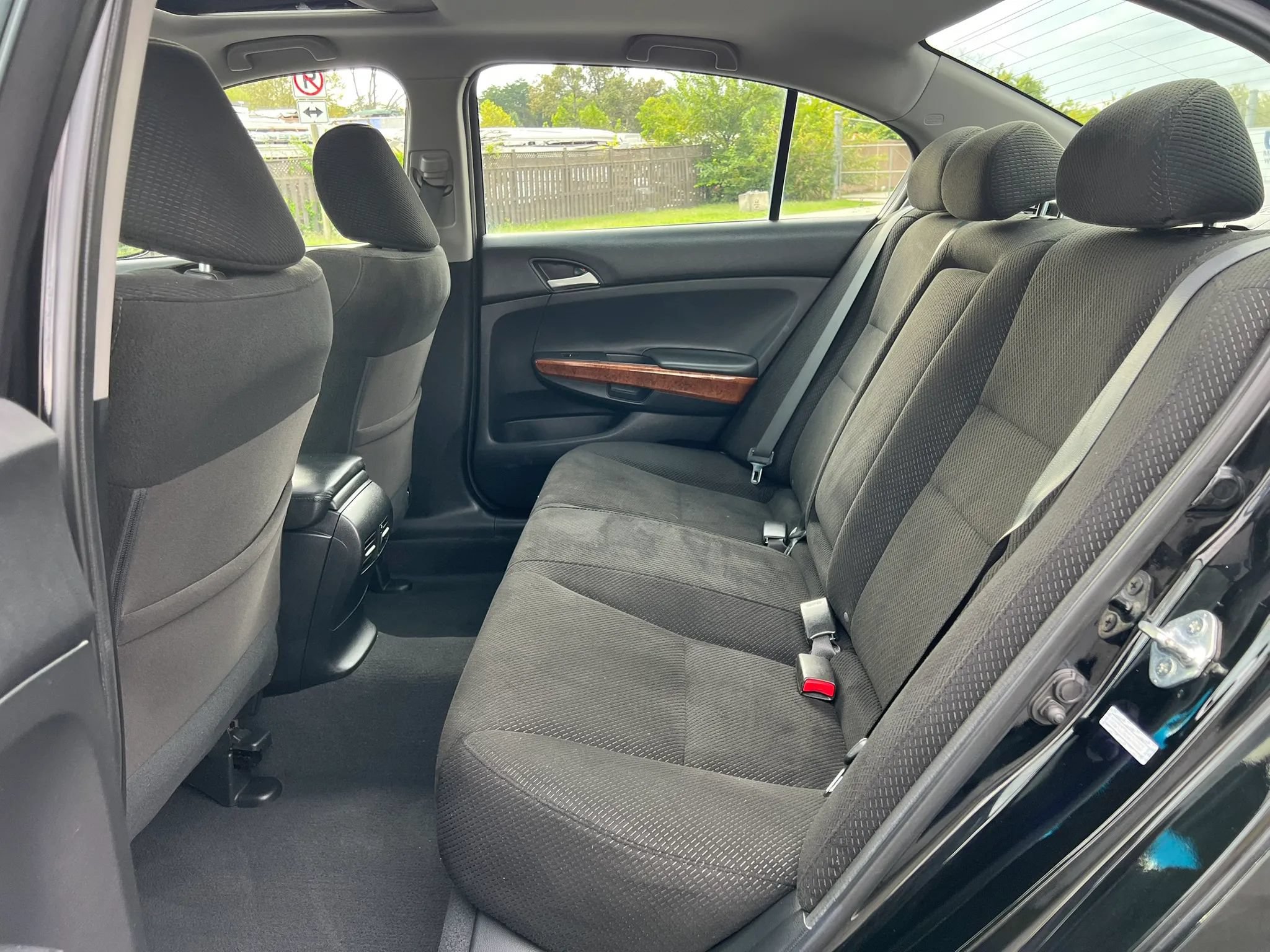 Used 2012 Honda Accord EX image 17