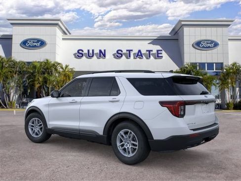 New 2026 Ford Explorer Active RWD image 6