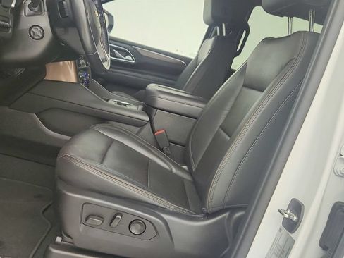 Used 2022 Chevrolet Tahoe High Country AWD/4WD image 14