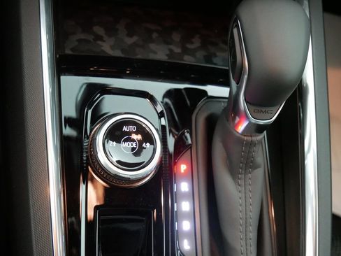 New 2026 GMC Canyon Elevation w/ Convenience Package AWD/4WD image 22