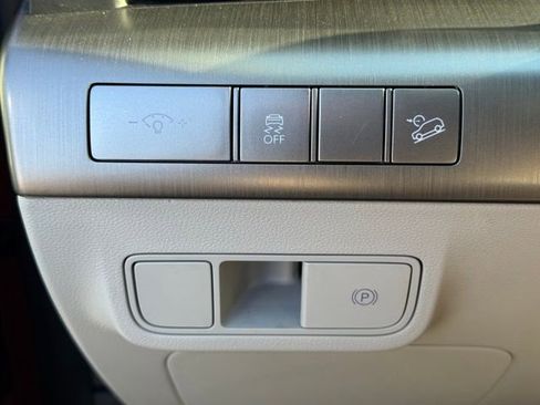 Used 2024 Hyundai Kona SEL w/ Convenience Package image 22