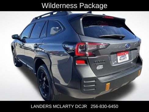 Used 2022 Subaru Outback Wilderness w/ Wilderness Package image 4