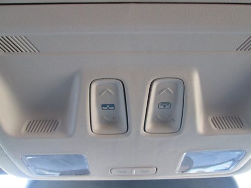 Used 2020 Ford Escape SEL image 22