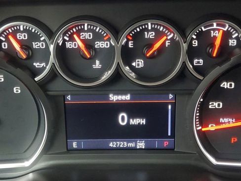 Used 2021 Chevrolet Silverado 1500 LT image 17