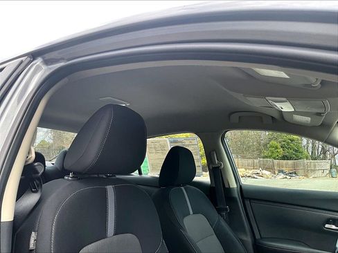 Used 2022 Nissan Sentra SV w/ All-Weather Package image 19